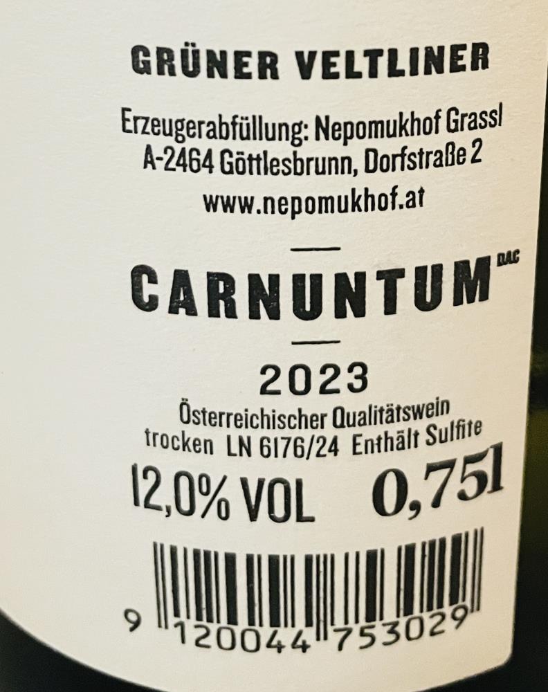 22 Grüner Veltliner trocken Nepomukhof