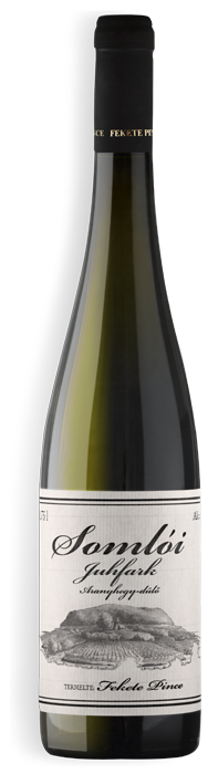 16 Juhfark,  Somló,  Fekete Winery